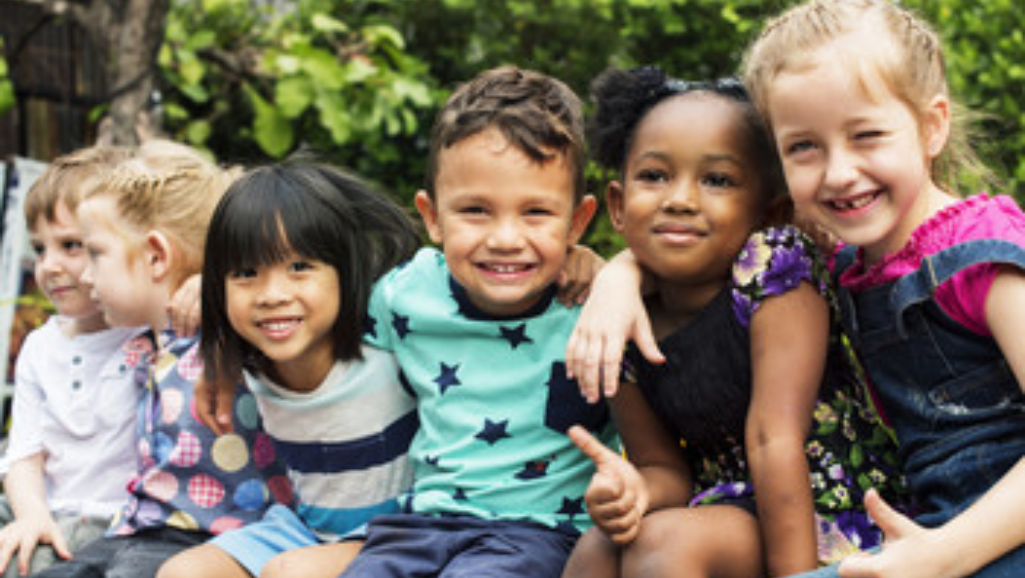 How to Help Your Child Make Friends in Kindergarten